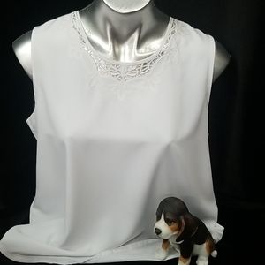 Sarah Bentley white Sleeveless Blouse size PL